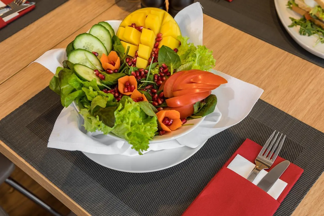 Ibis Muenchen City Sued 2*, Munich Germany